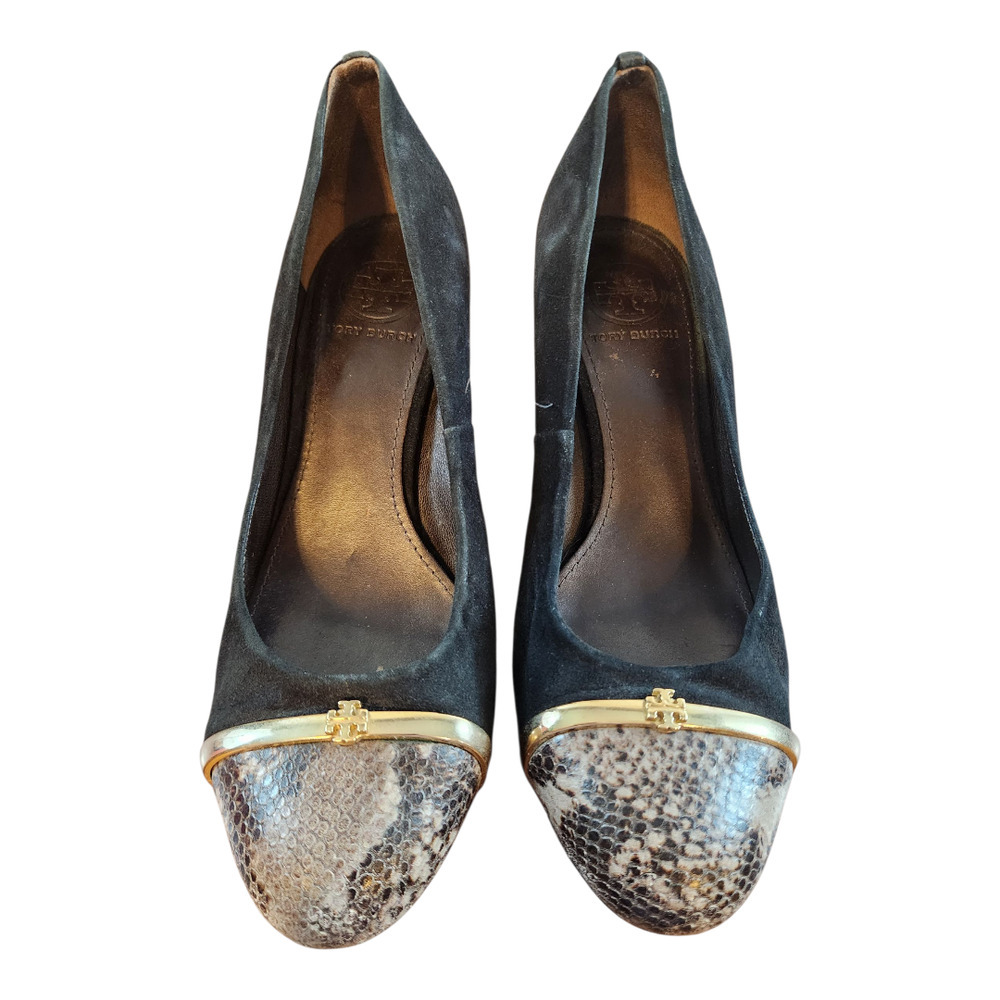 Tory Burch heels sz 8M Pacey black suede gold snake print cap leather pumps‎